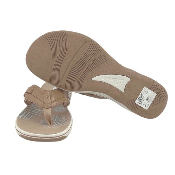 Clark's | Women's Brinkley Jazz Thong Sandals | Nude Patent | Size 10 - Picture 5 of 5